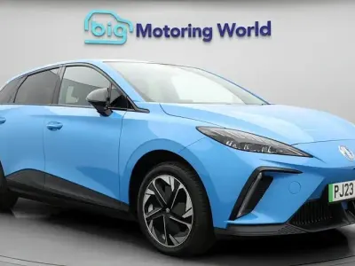 Used MG MG4 EV Trophy 150 kW (204 HP) 2023 Blue Hatchback