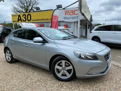 Usado Volvo V40 SE 180 HP (132 kW) 2013 Prateado Citadino