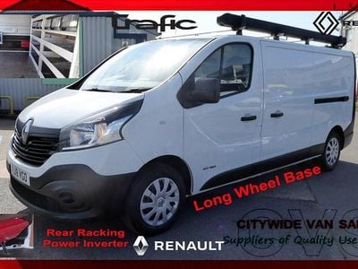 Used Renault Trafic Business 120 HP (88 kW) 2018 White MPV