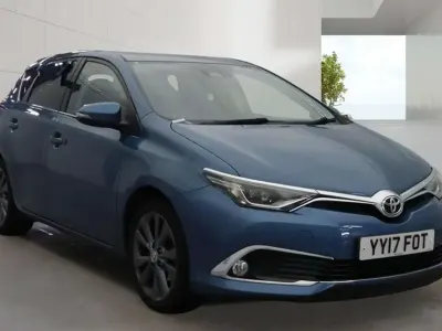Used Toyota Auris 116 HP (85 kW) 2017