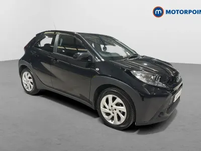 Used Toyota Aygo X PURE 72 HP (52 kW) 2024 Black SUV
