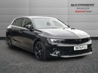 Gebraucht Vauxhall Astra S 130 PS (95 kW) 2025 Schwarz Kleinwagen
