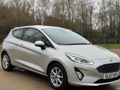 Used Ford Fiesta Zetec 70 HP (51 kW) 2018 Silver Hatchback