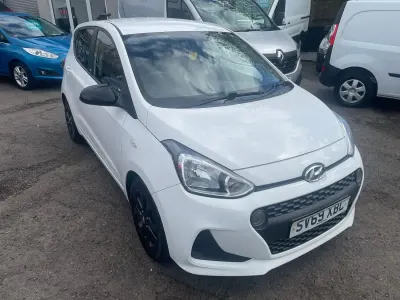 Używany Hyundai i10 67 KM (49 kW) 2019 Biały Hatchback