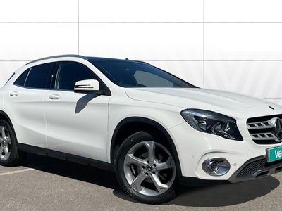 Used Mercedes GLA200 136 HP (100 kW) 2018 White SUV