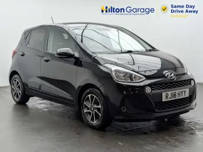 Käytetty Hyundai i10 Premium 67 HP (49 kW) 2018 Musta Viistoperä