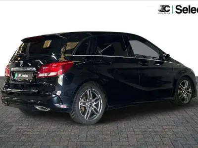 Usado Mercedes B180