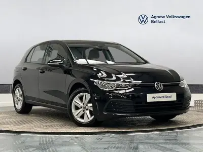 Used VW Golf VIII Life 130 HP (95 kW) 2022 Black Hatchback