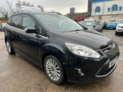 Usado Ford Grand C-Max Titanium 115 HP (84 kW) 2015 Preto Monovolume