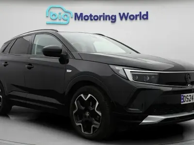 Used Vauxhall Grandland X Ultimate 131 HP (96 kW) 2024 Black SUV