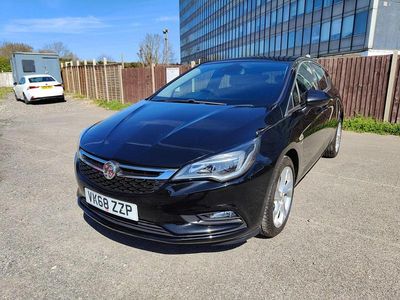 Used Vauxhall Astra SRi 136 HP (100 kW) 2018 Black Hatchback