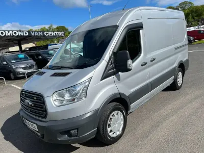 Begagnad Ford Transit 130 HK (95 kW) 2018 Silver Van