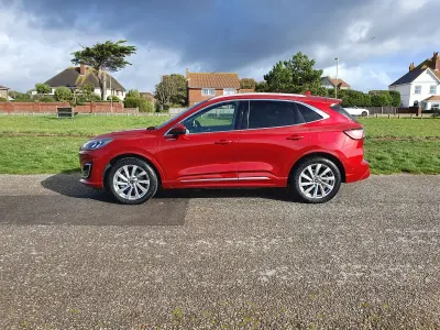 Used Ford Kuga Vignale 190 HP (139 kW) 2020 Red SUV