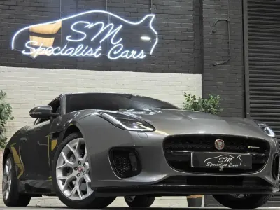 Usado Jaguar F-Type R-Dynamic 340 CV (250 kW) 2018 Gris Coupe