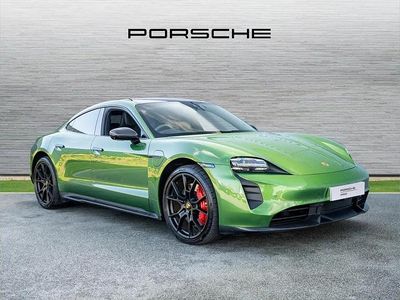 Usado Porsche Taycan 439 kW (598 HP) 2023 Verde Sedan