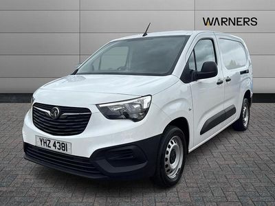 Used Vauxhall Combo 99 HP (72 kW) 2021 White MPV