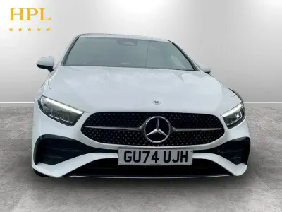 Used Mercedes A180 Executive 150 HP (110 kW) 2024 White Hatchback