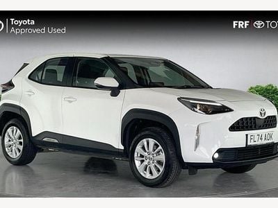 Used 2025 Toyota Yaris Hybrid Estate | £21,990 (Good price)