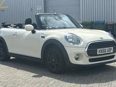 Used Mini Cooper Cabriolet 134 HP (98 kW) 2016 White Cabriolet
