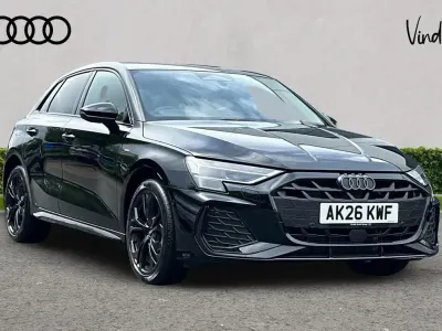 Usado Audi A3 e-tron Black Edition 200 CV (147 kW) 2026 Negro Utilitario