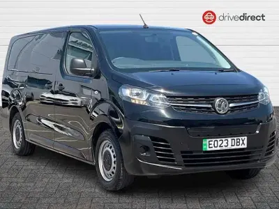 Used Vauxhall Vivaro 100 kW (136 HP) 2023 Black MPV