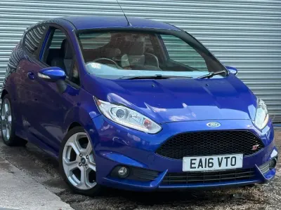 Used Ford Fiesta ST 2016 Blue Hatchback