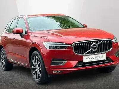 Begagnad Volvo XC60 Inscription 235 HK (172 kW) 2021 Röd SUV