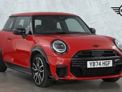 Used Mini Cooper S Hatch 201 HP (147 kW) 2024 Red Hatchback