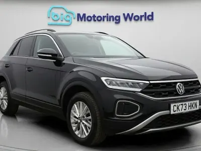Used VW T-Roc Life 150 HP (110 kW) 2025 SUV