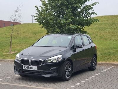 BMW 225