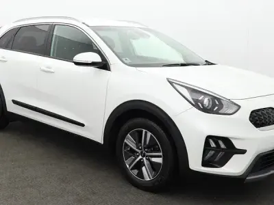 Used Kia Niro 139 HP (102 kW) 2022 White SUV