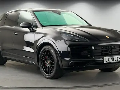 Used Porsche Cayenne 460 HP (338 kW) 2020 Black SUV