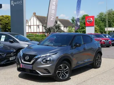Used Nissan Juke N-Connecta 114 HP (83 kW) 2024 Grey SUV