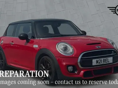 Used Mini Cooper S Hatch 207 HP (152 kW) 2017 Red Hatchback
