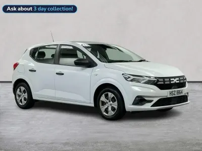 Used Dacia Sandero Essentiel 90 HP (66 kW) 2023 White Hatchback