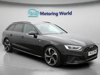 Usado Audi A4 Black Edition 150 CV (110 kW) 2022 Negro Familiar