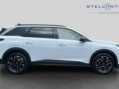 Used Peugeot 5008