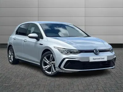 Used VW Golf VIII R-line 147 HP (108 kW) 2023 Silver Hatchback