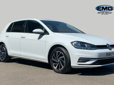 Second-hand VW Golf VII Match 150 CP (110 kW) 2019 Alb Hatchback