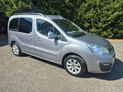 Used Citroën Berlingo Flair 100 HP (73 kW) 2018 Grey MPV