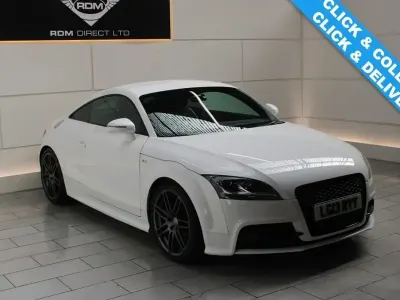 Begagnad Audi TT Black Edition 211 HK (155 kW) 2013 Vit Sportkupé