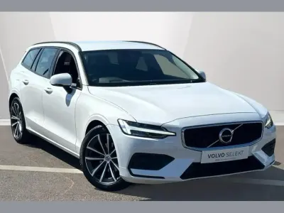 Used Volvo V60 Momentum 161 HP (118 kW) 2021 White Estate
