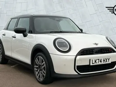 Begagnad Mini Cooper S Hatch 201 HK (147 kW) 2024 Vit Halvkombi