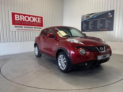 Used Nissan Juke Tekna 110 HP (80 kW) 2012 Red SUV