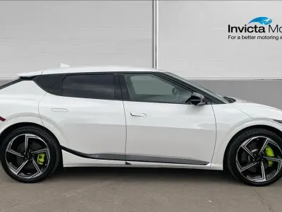 Used Kia EV6 GT 424 kW (577 HP) 2023 White SUV
