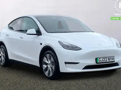 Used Tesla Model Y Long Range AWD 286 kW (389 HP) 2022 White SUV
