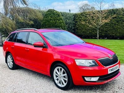 Used Skoda Octavia Elegance 2014 Red Hatchback
