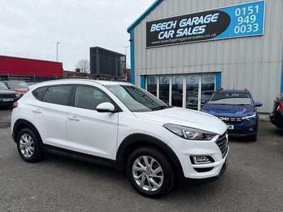 Used Hyundai Tucson SE 132 HP (97 kW) 2020 White SUV