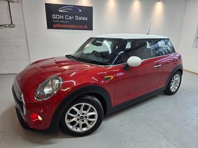 Red Used 2016 Mini Cooper Hatch Hatchback | £9,995 (Good price)