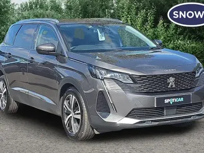 Used Peugeot 5008 Allure Premium 131 HP (96 kW) 2021 Grey SUV